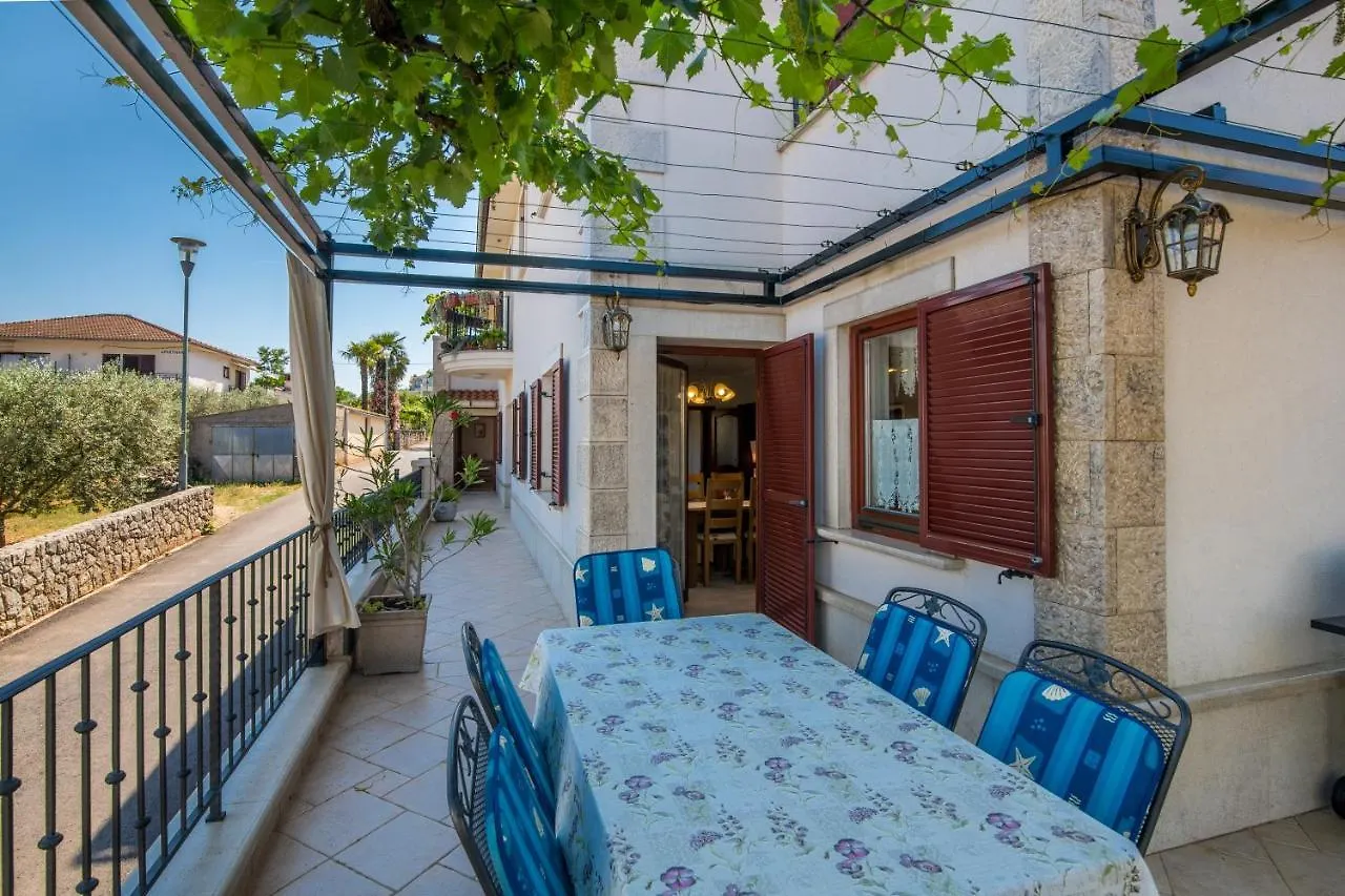 Apartmani Josip Porat  0*, Porat (Krk) Croazia
